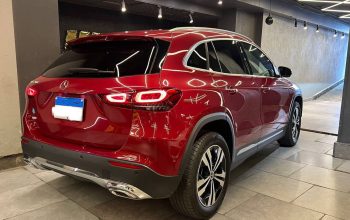 Mercedes-Benz Gla 200 فئة Progressive بانوراما