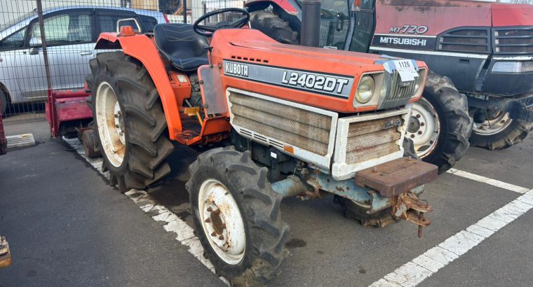 Kubota L2402DT جرار كابوتا