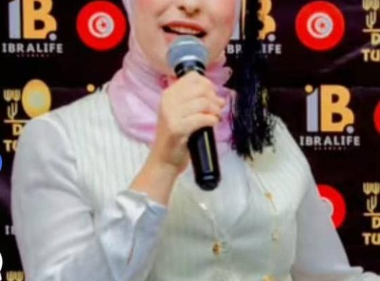 تأسيس مشاريع تجارية مجانآ مع كبراء الشركة الع