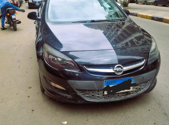 Black Astra in a very good condition