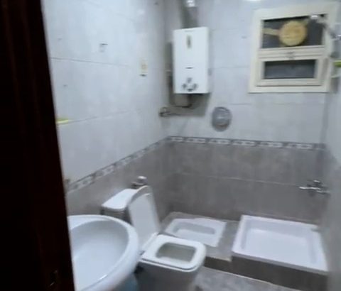 شقة مفروشة بالقاهرة بالمعادي على النيل مباشرة