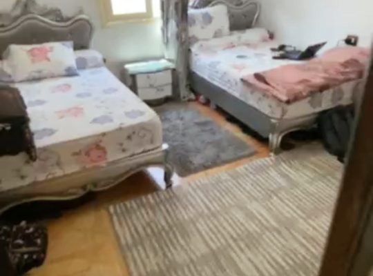 للبيع شقه ممتازة سوبر لوكس في النزهة الجديدة
