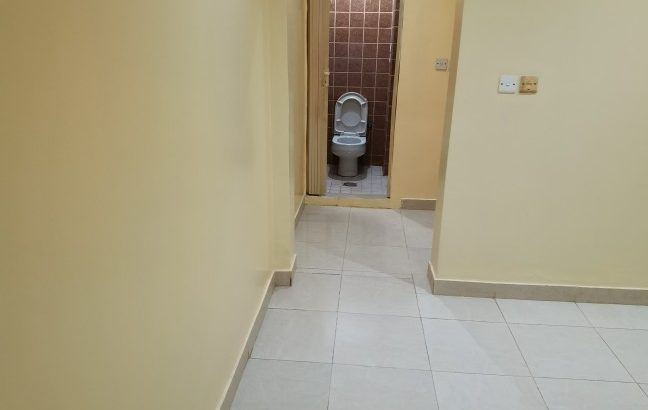 غرفة بمدخل مستقل للإيجار