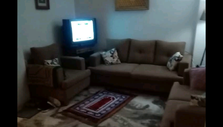 شقه مفروشه بالقوميه تصلح لفرد أو زوجين.
