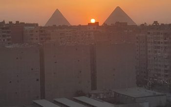 شقة تطل على الاهرامات الثلاثة ٤٨٠٠