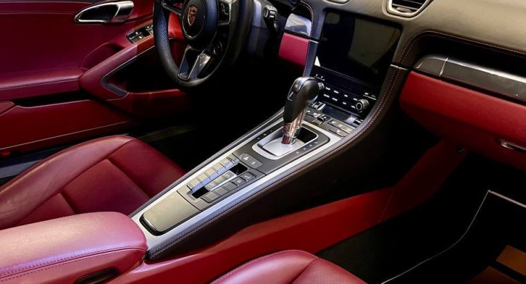 عربيه للبيع Porsche 718 Boxster Roadster