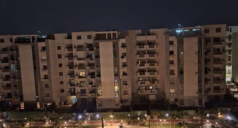 امتلاك شقتك انهارده متشطبه بمقدم 20%