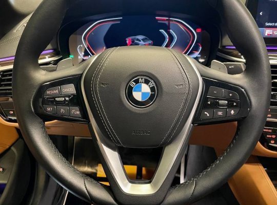 عربية للبيع BMW i530 موديل 2023