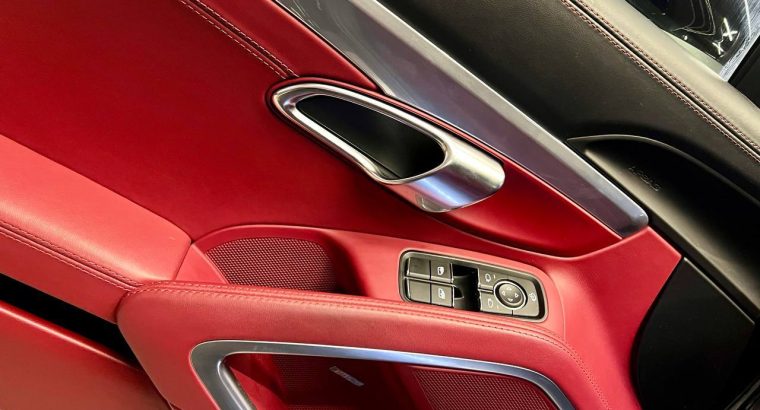 عربيه للبيع Porsche 718 Boxster Roadster