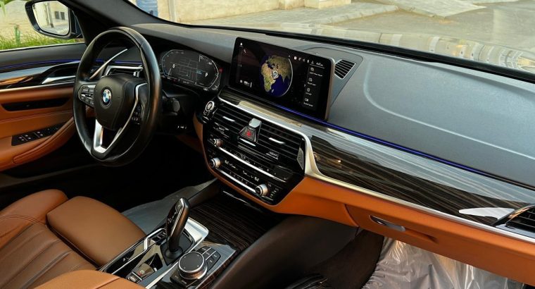BMW 520 2023 للبيع