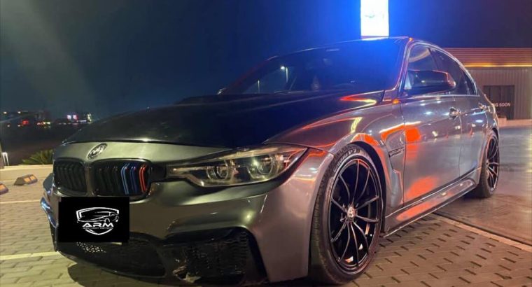 للبيع BMW 320i