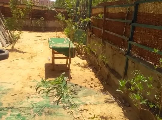 شقة للبيع من المالك أرضي بمدخل خاص