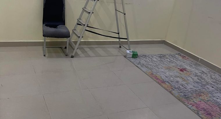 استديو غرفة وصالة للايجار في المنقف