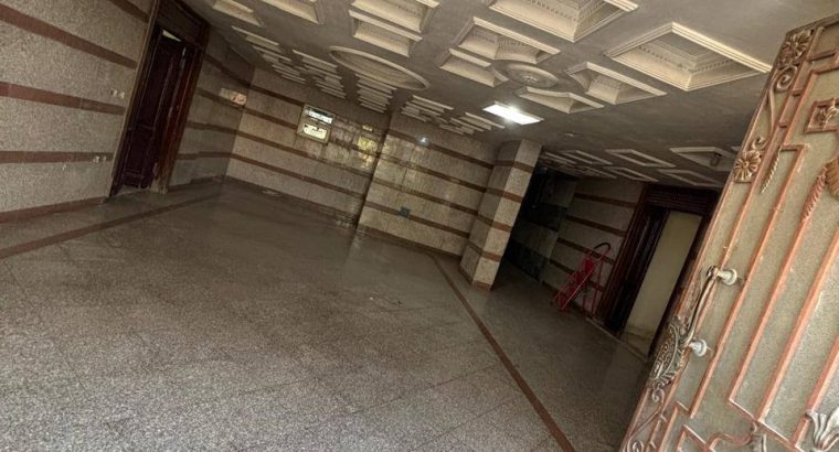 عمارة علي طريق الاتوستراد للبيع