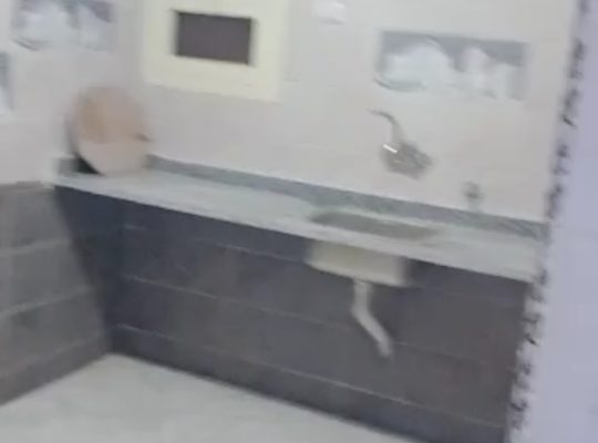 للبيع شقة سوبر لوكس في الطوابق فيصل