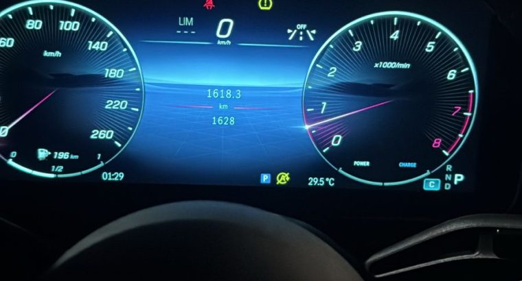 مرسيدس C200 AMG دفع رباعى موديل 2024