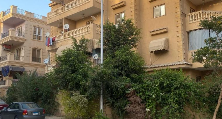 شقة فاخرة 120 متر للبيع بموقع مميز