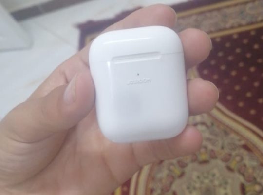 للبيع ايربودز اماراتي