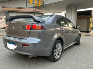 ميتسوبيشي لانسر شارك موديل ٢٠١٦ فضي
