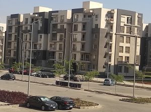شقة للسكن الراقي والاستثمار بقلب الشيخ زايد