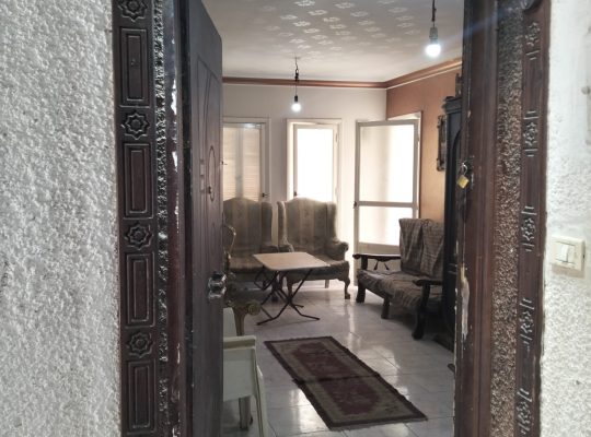 شقه 70متر بمدينة الشروق للإيجار للتواصل