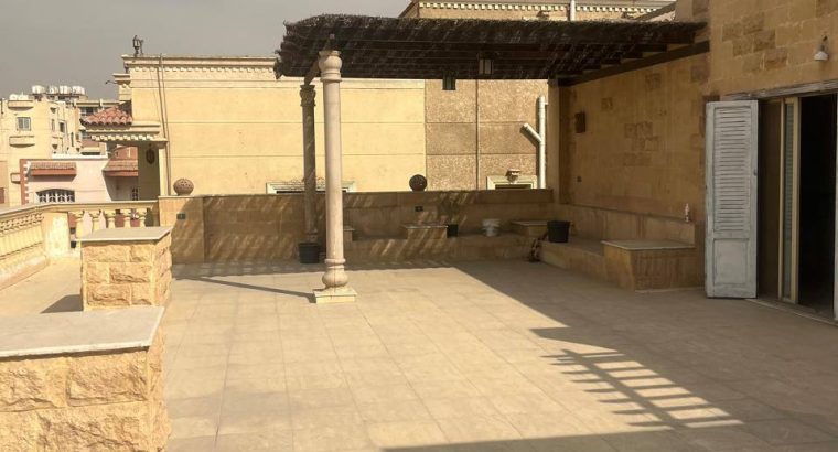 ڤيلا للبيع في التجمع الخامس مساحة ٥٠٠ متر