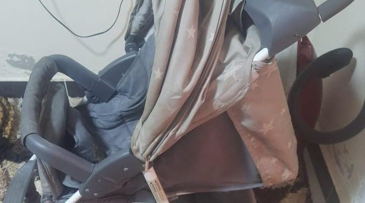 عربية أطفال مستعملة إستعمال خفيف للبيع
