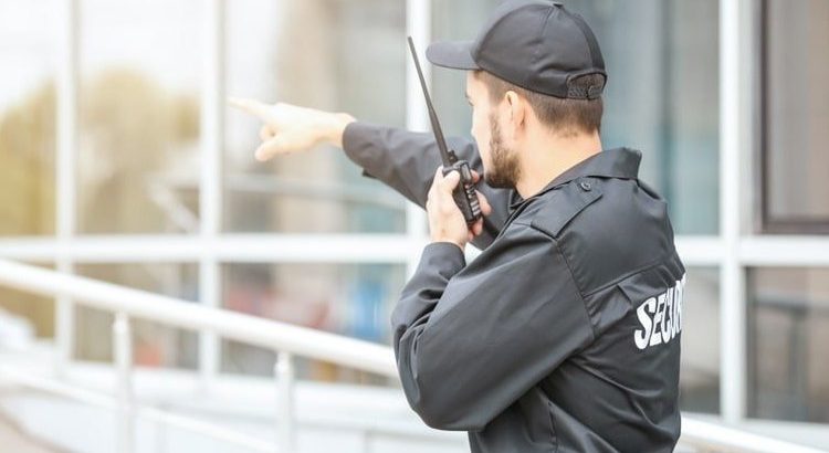 مطلوب أمن وحراسه للفنادق
