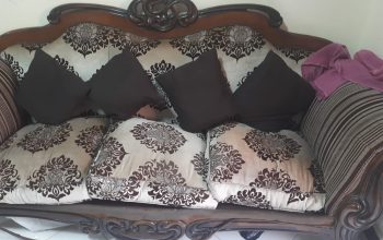 أنتريه وسفرة ٦ كراسى ونيش للبيع