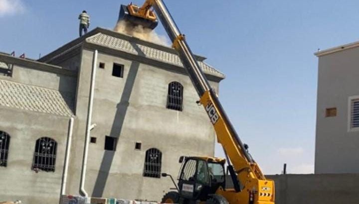 فوركلفت تليهندرات سيزرلفت مان لفت للايجار