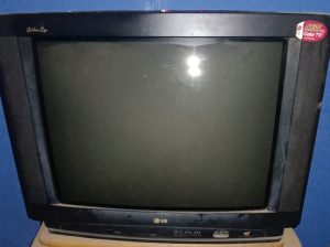 تلفزيون lg للبيع