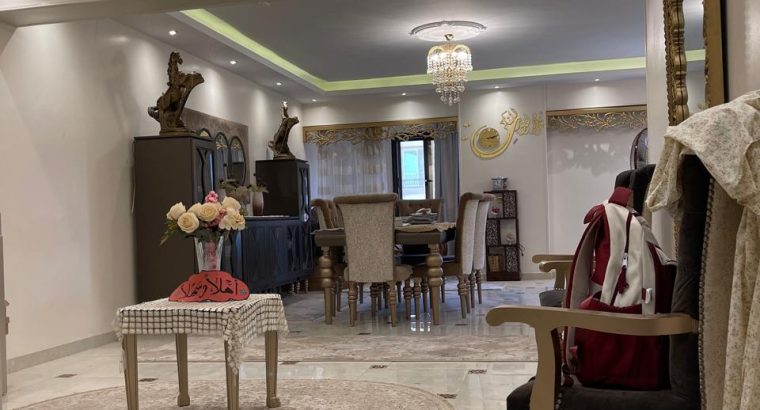 شقه للبيع باكتوبر الحى ١١