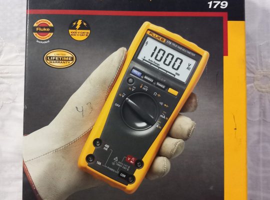Fluke multimeter 179 آفوميتر فلوك