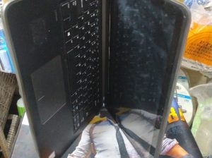 لاب توب تاتش اسكرين
