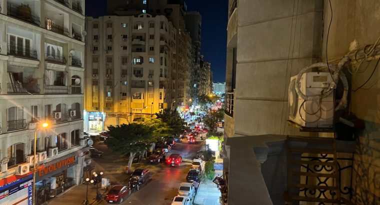 للصفوة شقة بمصطفى كامل الرئيسى سموحة