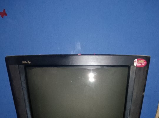 تلفزيون lg للبيع