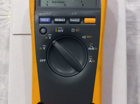 Fluke multimeter 179 آفوميتر فلوك