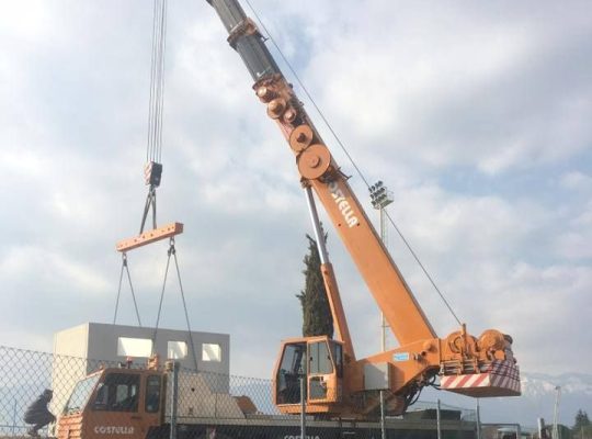 كرينات للإيجار في الرياض cranes for rent