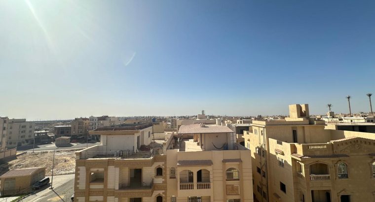 بنتهاوس رائعة للبيع بجاردينيا هايتس التجمع