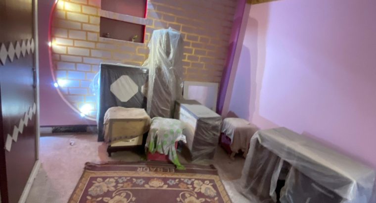 شقة للبيع تشطيب لوكس بها جميع الخدمات