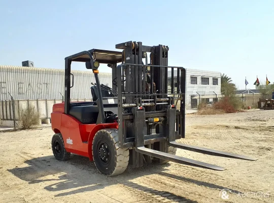 رافعه شوكيه للايجار