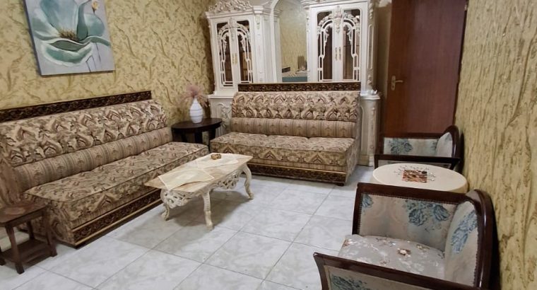 شقة غرفتين وصالة مفروشة في الشارقة المحاز 2