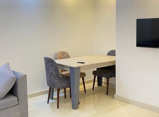 شقه للبيع بالحي الرابع اكتوبر