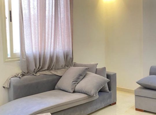 شقه للبيع بالحي الرابع اكتوبر