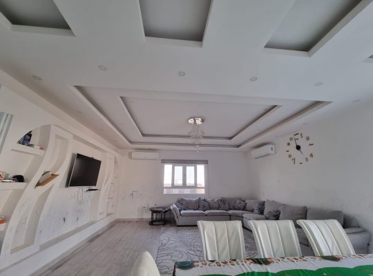 للبيع بشكل عاجل من المالك مباشره فيلا مستقلة