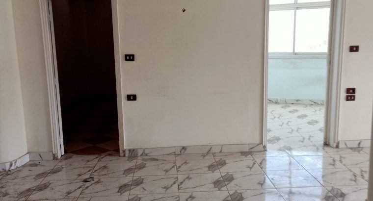 شقة سكنية متشطبة بدمياط الجديدة