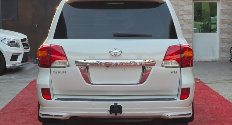 تويوتا لاند كرورز GXR V8موديل : 2014