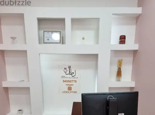 محل تجاري للتمليك الحر للبيع في العامرات