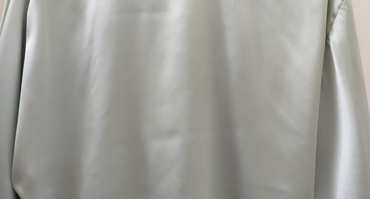 بلوزة ستان للبيع