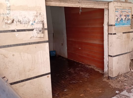 محلين للبيع في مدبح طره